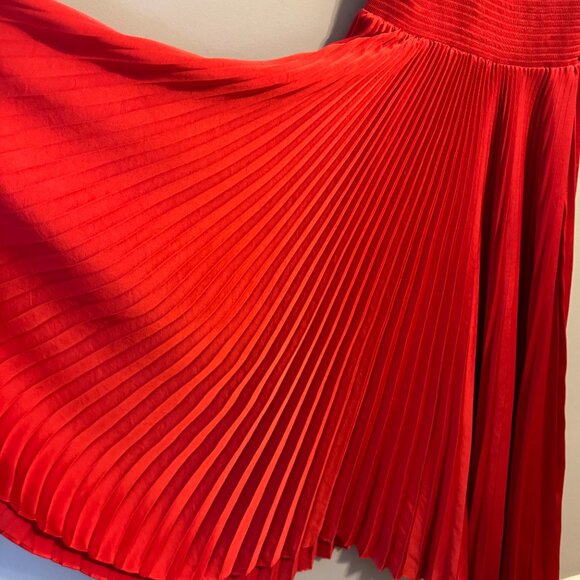 A.L.C. Red Pleated Midi Dress - Size 6 - Picture 4 of 10